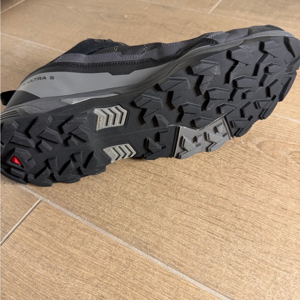 Salomon X Ultra 5 GTX Gore-Tex Hiking Shoes - Black, Men’s 13 - Picture 3 of 10